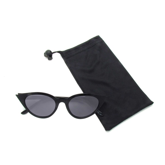 Accessories - Women Retro 1950s Cat Eye Sunglasses P2457 BKSM